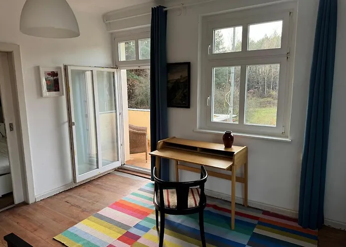 فيلة Near Berlin Marienwerder